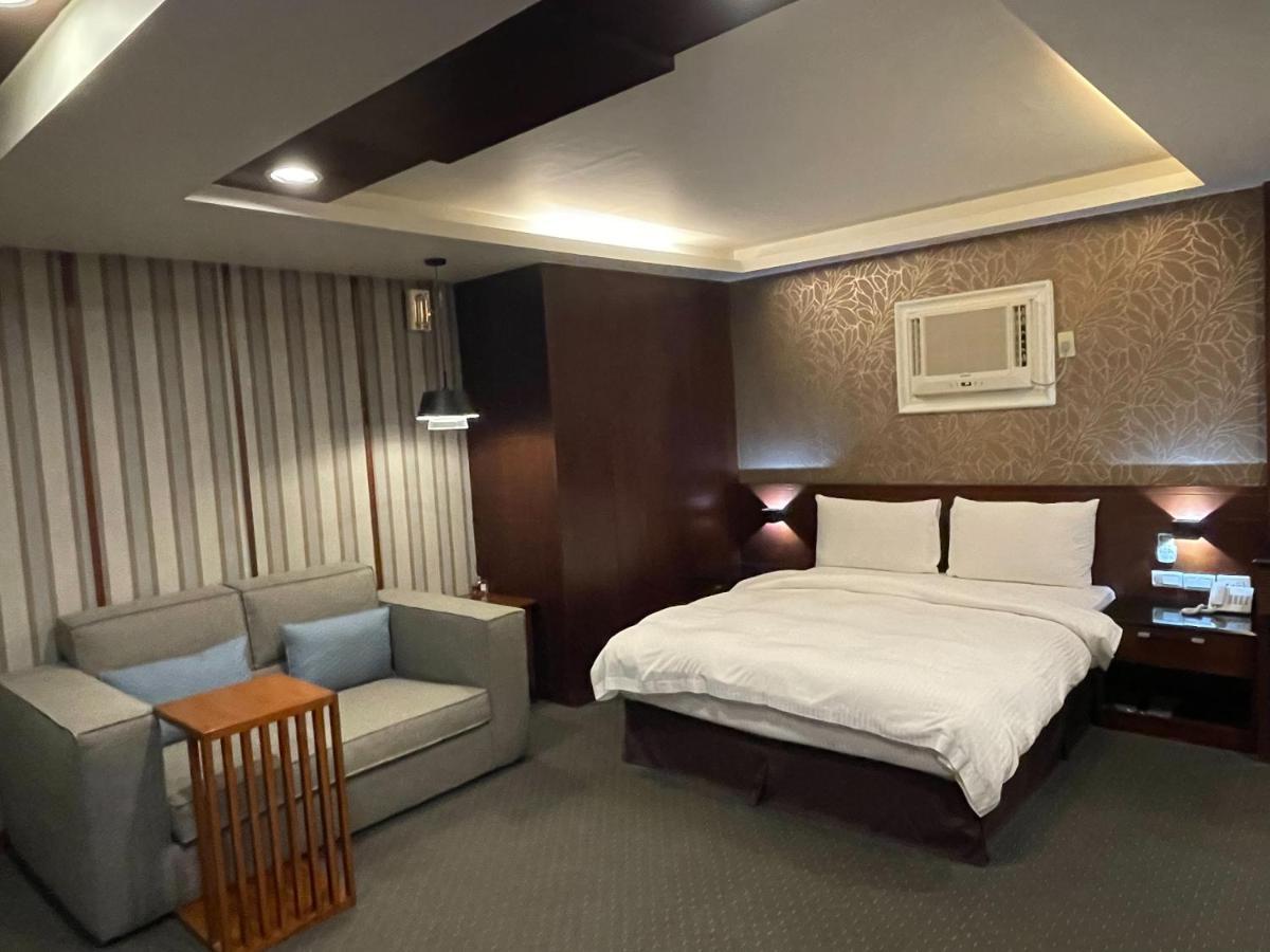 Sun Sweet Hotel Луодонг Екстериор снимка