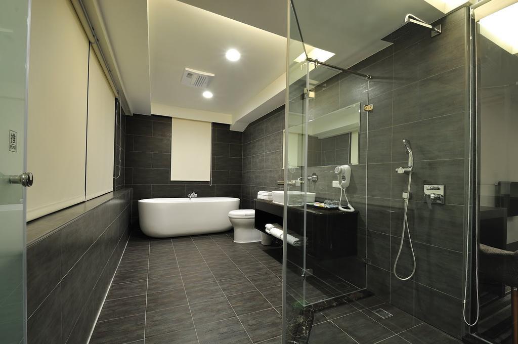 Sun Sweet Hotel Луодонг Екстериор снимка