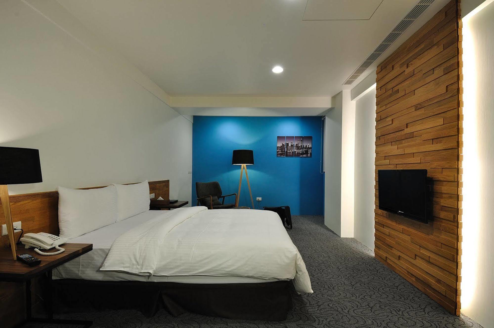 Sun Sweet Hotel Луодонг Екстериор снимка
